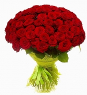 Красная роза Фридом от 50 до 120 см, букеты