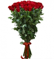 Красные розы Фридом 100 см